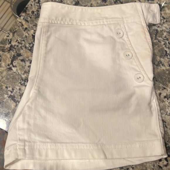 Bundle of three loft shorts. Used condition - Picture 3 of 4